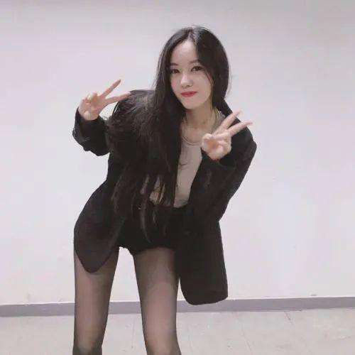 上市公司重大预付款存疑!普华永道辞任!